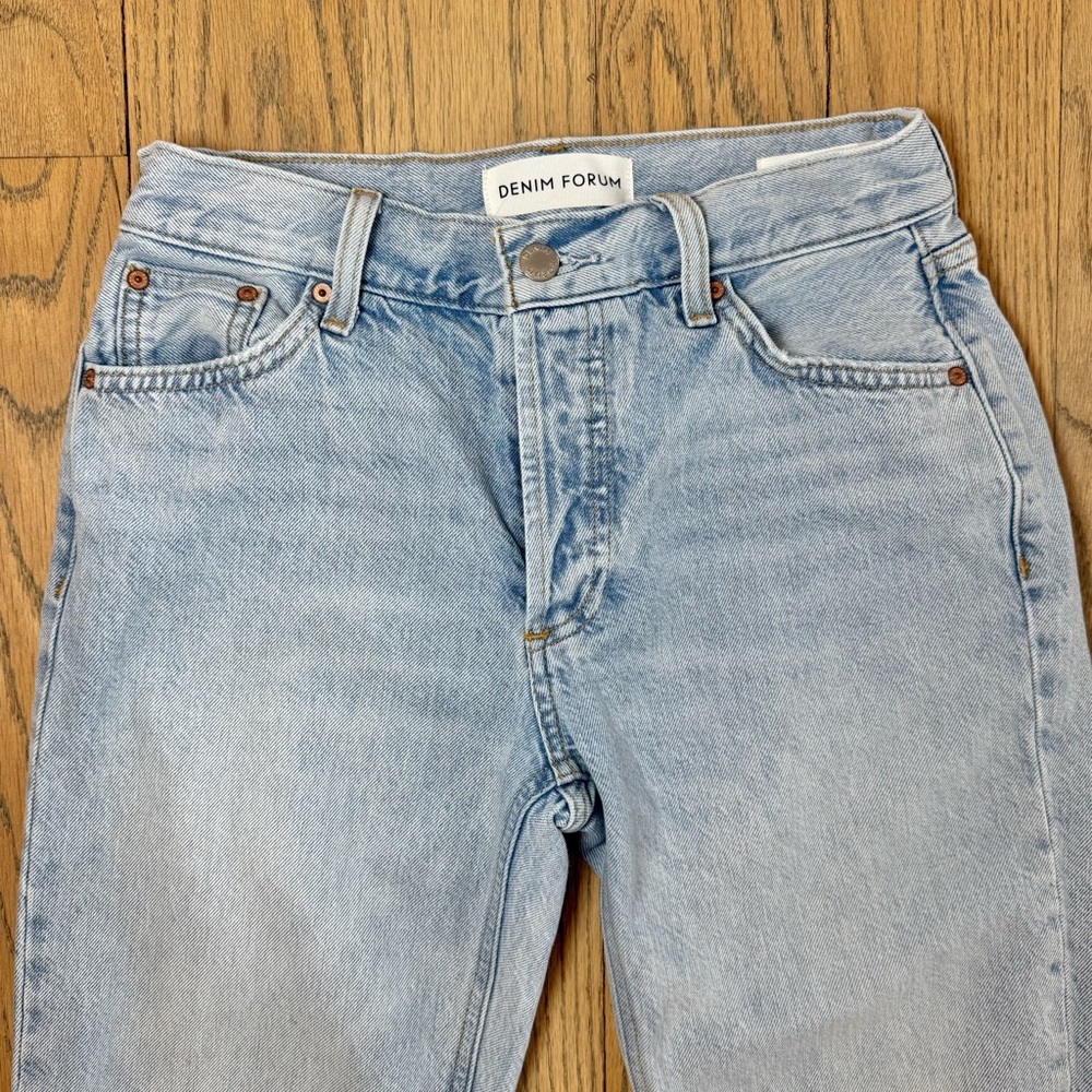 Aritzia Denim Forum Women’s The '90s Joni Lo-Rise Loose Jean Size 25